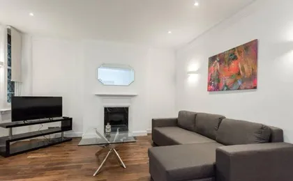 Fleet Street Apartment 2