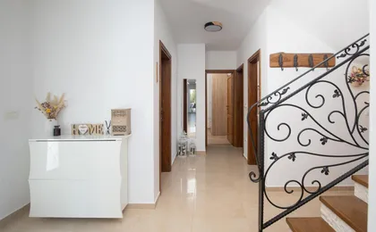 Villa Eman