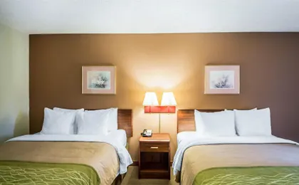 Comfort Inn Midwestern Square