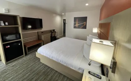 Presidio Inn