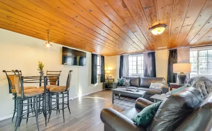 Houghton Lake Cottage - Central Location!