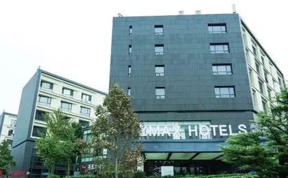 ZMAX Manxi Hotel (Beijing Communication University Shuangqiao Subway Station)
