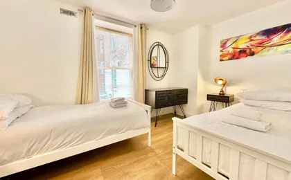 Riverside Apartment at Woodsmill Quay