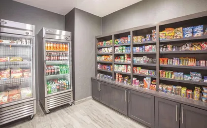 La Quinta Inn & Suites by Wyndham Kingsville