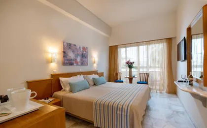 Minos Hotel