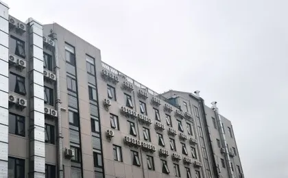 Lingyi Business Hotel (Shanghai Gaoqiao)