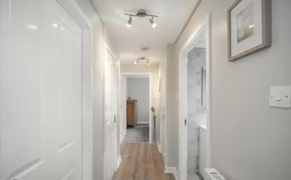 The Nelson - Spacious City Property And Free Parking
