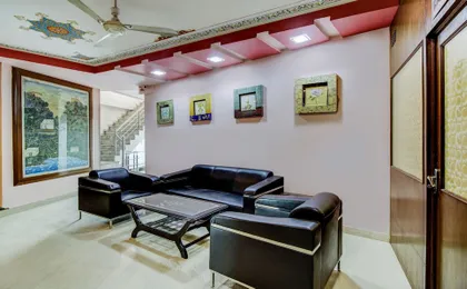 Oyo 10243 Hotel Orbit