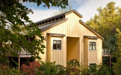 Farmhouse Inn
