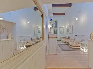 Primo Piano Suites (Adults only)