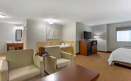 Best Western Plus CottonTree Inn