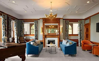 Hayes Mansion San Jose, Curio Collection by Hilton