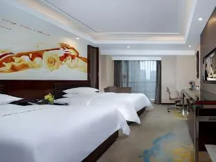 Vienna Hotel Chengdu South Railway Station Sanwayao Subway Station