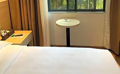 Guangzhou Fangyuan Hotel