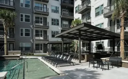Landing Furnished Apartments - Old East Dallas