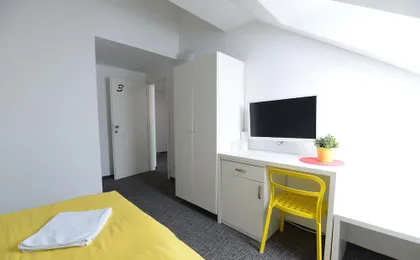 Tia Apartments And Rooms