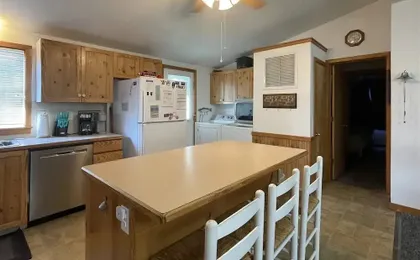 Chasing Sunsets 4 Bedroom Cottage