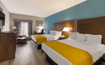 Best Western Crossroads Inn