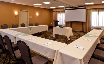 Holiday Inn Express & Suites Pocatello