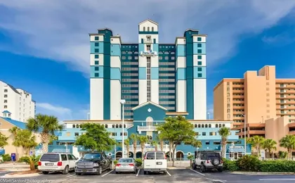 Paradise Resort 904