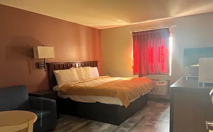 Camino Real Hotel