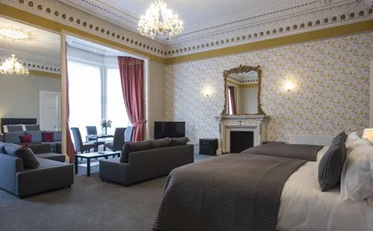 Grosvenor Suites