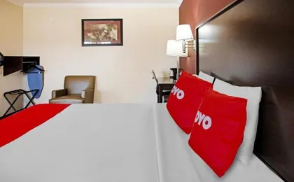 OYO Hotel McAllen Airport South
