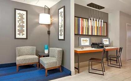 Holiday Inn Express Hotel & Suites - Irving Convention Center - Las Colinas By IHG