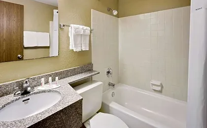 Days Inn by Wyndham Winona