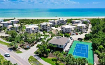Shell Island Beach Club