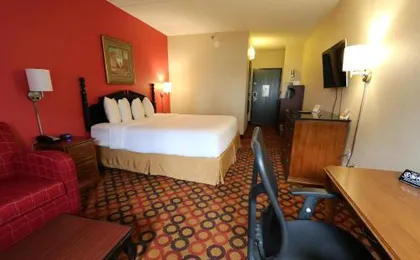 Ramada by Wyndham Bolingbrook