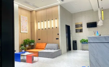 Mengzhige Hotel (Wenshu Yuan Monastery)
