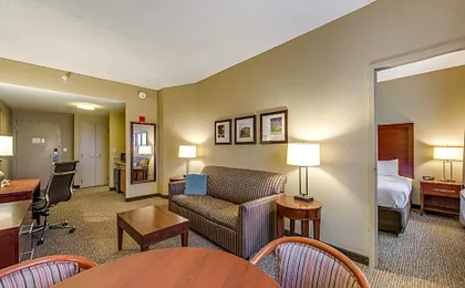 Comfort Suites Chicago O'Hare Airport