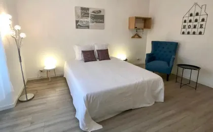 Deluxe Design - City Center Cosy Apartments