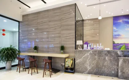 Lavande Hotel Chengdu Xihe Bolin Plaza