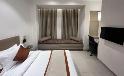 Hotel the Royal Vista