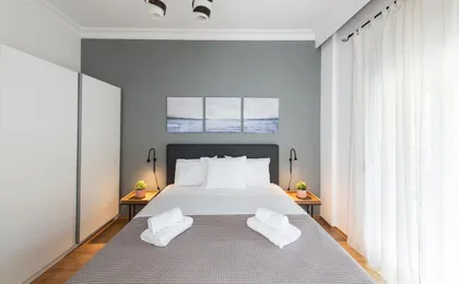 Porto Sea View Apartments - Mitropoleos
