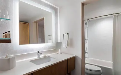 Delta Hotels Virginia Beach Waterfront Suites