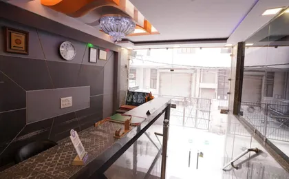 Hotel Tourist Palace