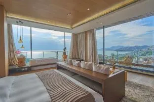 Erhai Lake Seclusion Life