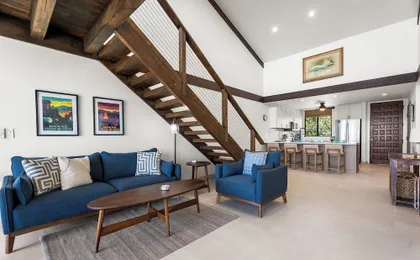 Fully Air-conditioned - Updated Top Floor Including Loft - Ocean Views - Vrkcv