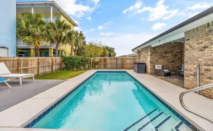 Here Comes Sunshine by Southern Vacation Rentals