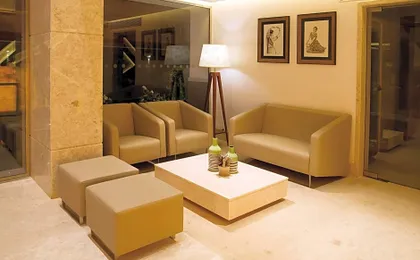 Hotel Urvashi Residency