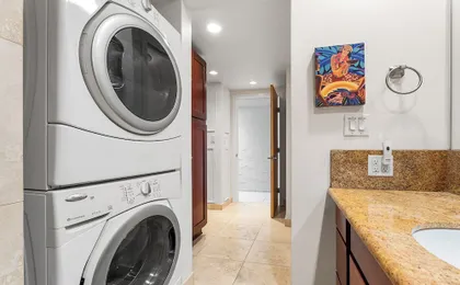 Oceanfront Complex - Updated Ground-floor Condo w/ AC & 2 Pools - Vrkcv