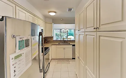 Walk To Beach! Plantation Club W/ Pools, Gym 3 Bedroom Villa