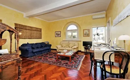 Trevi Comfortable Terrace Apartment