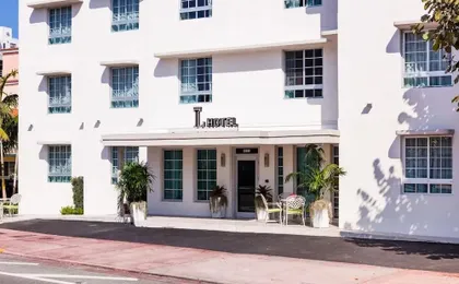 Alamo Hotel
