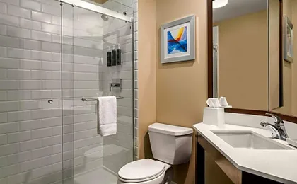 Four Points by Sheraton Chicago Westchester/Oak Brook