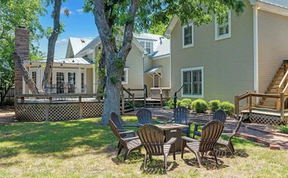 The Painted Lady Estate