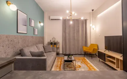 Elegant Apt 5' From Ampelokipi Metro Station